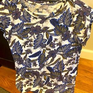 Loft, women’s size small, shirt